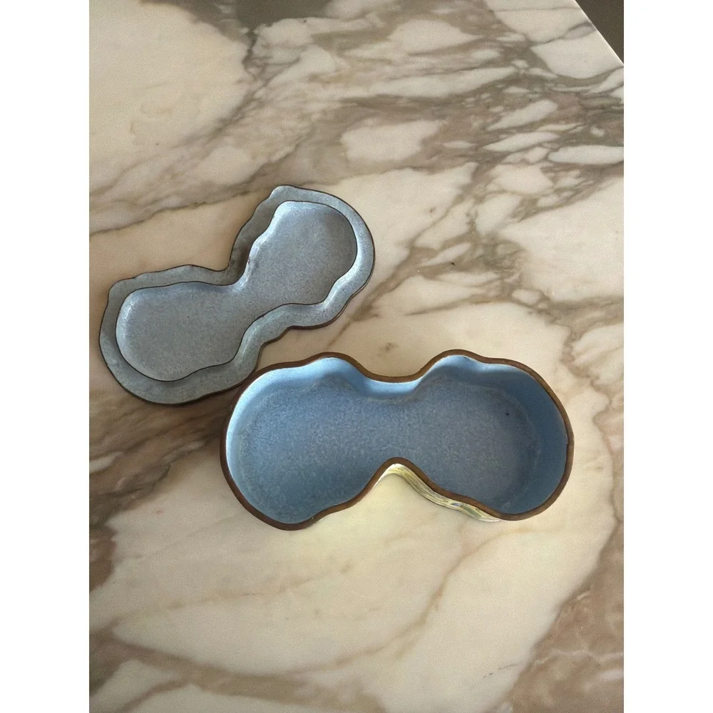 N/A vintage enamel